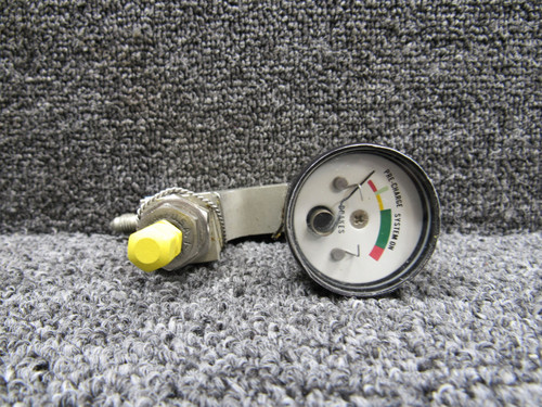 05167-18215203, 6517101-24 Cessna Citation 560 V Brake Pressure Gauge w Fitting
