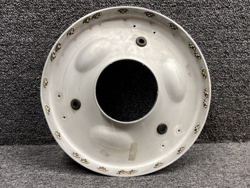 D5540 (Use: D7714-2) Beechcraft A36 Three Blade Aft Propeller Bulkhead