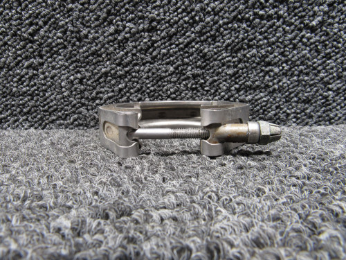 18276-200 Eaton Aeroquip Clamp Assembly (Torque: 80-90 in per lb)