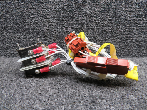 106-524013-39, V3-101 Beechcraft A36 Pedestal Switch Bracket with Switches