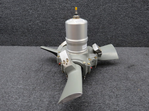 PHC-C3YF-2KUF Hartzell 3-Blade Propeller Hub with Logs (Core, Prop Struck)