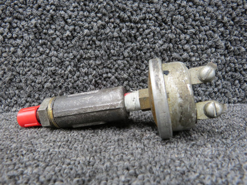 M-4009-15 (Alt: 587-956) Hobbs Oil Pressure Switch with Fitting