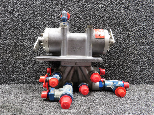 AV14A3122 Aero Commander Valve and Manifold Assembly