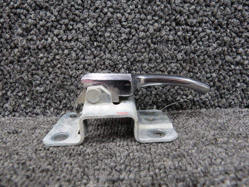 111-837-019H Piper PA-34-200T Forward Cabin Door Inside Handle