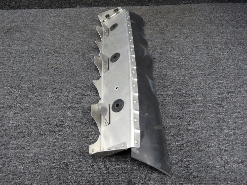 37122-000 (Alt: AF37122-00) Piper PA-34-200T Baffle Assembly RH