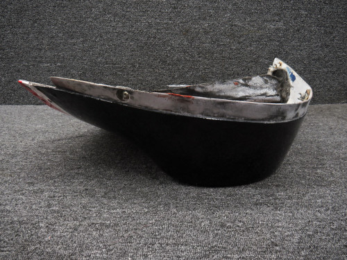 1252602-2 Cessna T207 Nose Cap Half Assembly RH (Damaged)