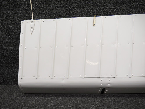 1220085-10 Cessna T207 Aileron Assembly RH
