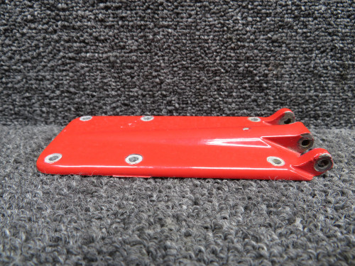 1211661-1 Cessna T207 Cargo Hinge Half Forward Lower