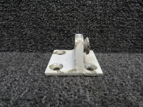 1232400-1 Cessna T207 Hinge Assembly Stabilizer Attach Aft LH