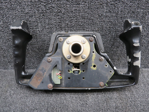 0760019-15 Cessna T207 Control Wheel Assembly with Map Light (Diameter: 1.25”)