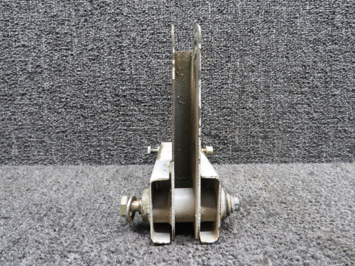 1260059-1 Cessna T207 Outboard Flap Bellcrank Assembly LH or RH