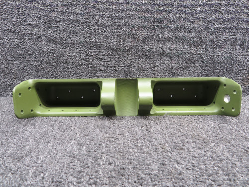 1213425-1 Cessna T207 Nose Gear Drag Fitting (Zinc Chromate)