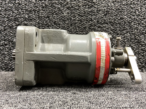 C290-D2J-T11 Lycoming O-360-A1F6 McCauley Propeller Governor (Core)