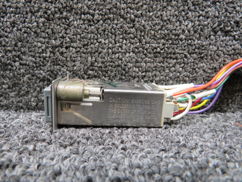 1942-1 Eaton Bottle 1 Armed Push Switch