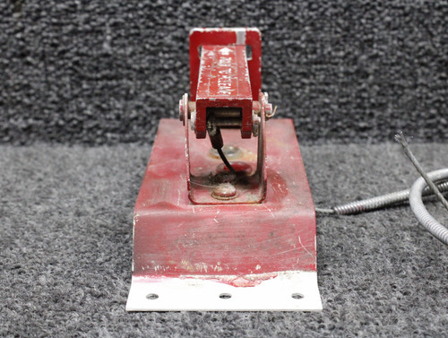 560249-001, 560249-005 Mooney M20J Emergency Gear Release Lever with Cable