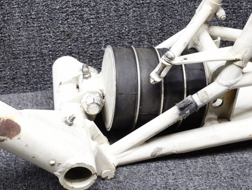 520022-502 Mooney M20J Main Gear Strut Assembly RH