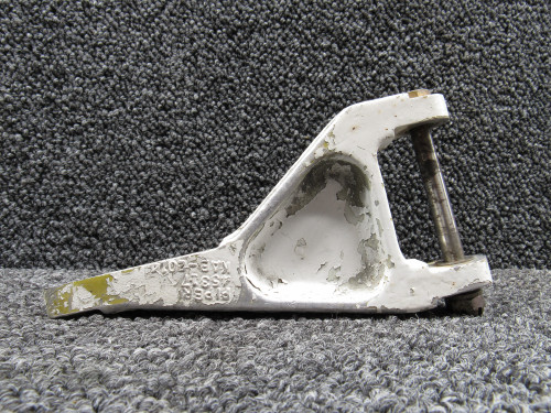 45318-000 (Use: 106672-802) Piper PA31T1 Nose Gear Lower Torque Link