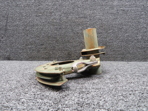 5565101-2 (Fso: 5565101-48) Cessna Citation 501 Inbd Flap Bellcrank Assy RH