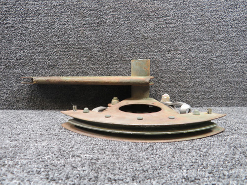 5565101-10 (Fso: 5565101-28) Cessna Citation 501 Flap Bellcrank Assembly RH