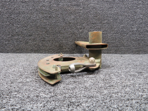 5565101-10 (Fso: 5565101-28) Cessna Citation 501 Flap Bellcrank Assembly RH