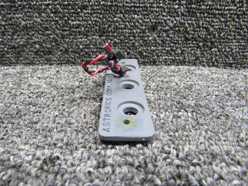 9605002-1 Astronics Marker Beacon Panel Assembly, Lighted