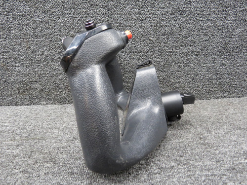 82980-002 Piper PA-46-310P Co-Pilot Control Wheel with Switches