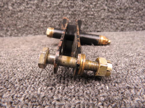 85063-002 Piper PA-46-310P Flap Drive Bellcrank