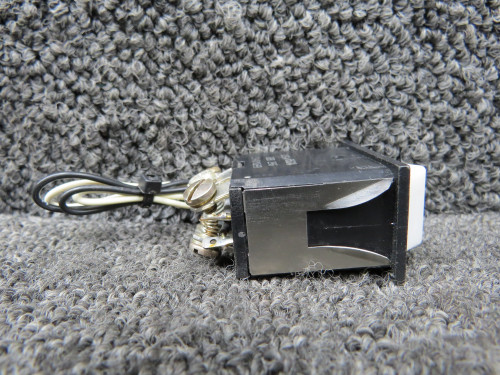 688-296 (Alt: 8941K699) Piper PA46-310P Night and Day Dim Rocker Switch