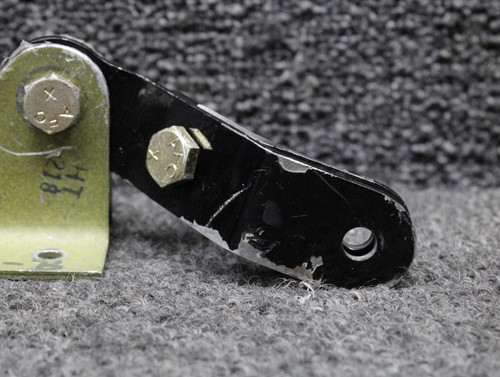 82792-002, 82792-003 Piper PA46-310P Co-Pilot Outboard Seatbelt Bracket Assembly