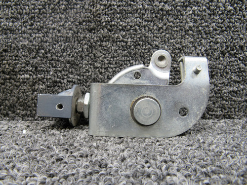 5514118-3 Cessna Citation 501 Windshield Bleed Air Controller LH