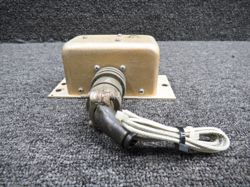 B-00403-1 (Alt: 35-380093-3) Lamar Voltage Regulator (Volts: 14, Amps: 4)