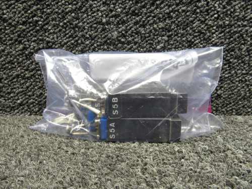 Grab Bag of IAI 1124 Staco Switch Navigation Switches