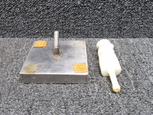 IAI 1124 Liquid Drainboard with Rubber Dispenser Valve