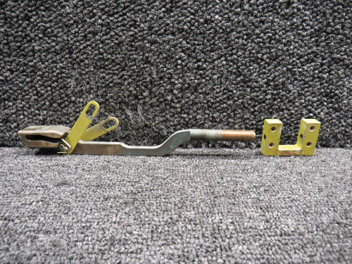 35-400417-1 Beechcraft A36 Cabin Door Latch Bolt Aft