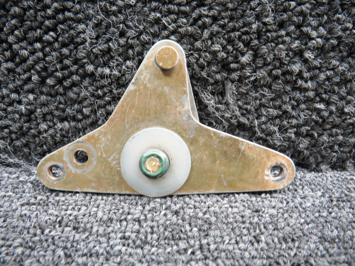 36-430012-117, 36-430012-65 Beech A36 Forward Cargo Door Precatch Latch Assembly