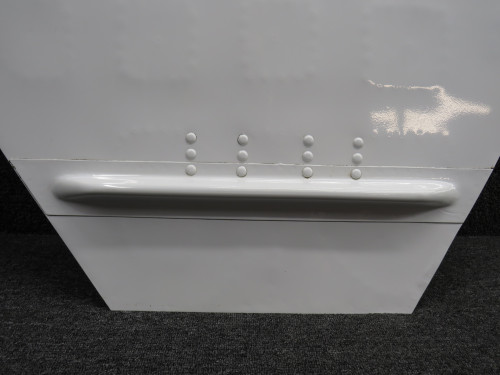 35-815055-215 (Alt: 35-815055-213) Beechcraft A36 Main Gear Door Outboard RH