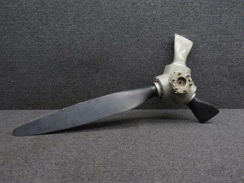 3A32C76-SMR,82NB-2 McCauley 3 Blade Propeller Hub with Logs (Prop Struck, Core)