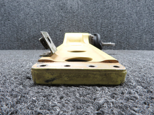 209-031-344-1 Bell 204 Mount Fitting Assembly