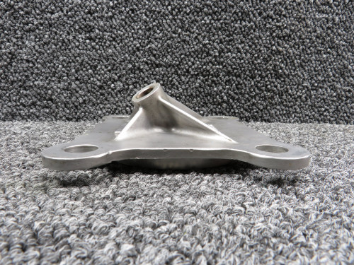 204-060-161-1 Bell 204 Trunnion LH