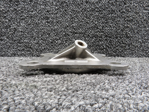 204-060-161-1 Bell 204 Trunnion LH