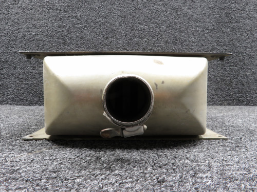 8541001 (Alt: 101-381010-1) Harrison HE29-189 Oil Cooler (Trimmed Mount)