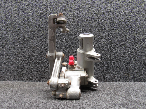 141VJ9-8 (Alt: JL1351-7X) Jetstar Nose Landing Gear Steering Control Valve