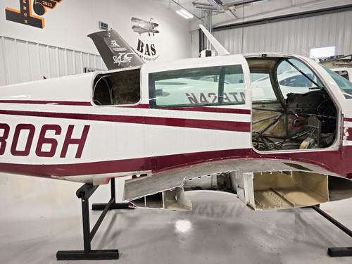 Mooney M20J Fuselage with Bill of Sale, Data Tag, Airworthiness and Logs