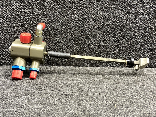 9851116-2, 0516024-1 Cessna 182T Fuel Selector Valve Assembly w Accessories