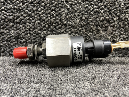 P165-5281 (Use: P265-5037-1) Lycoming IO-540-AB1A5 Oil Pressure Transducer