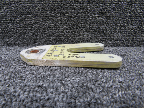 5522870-1 Cessna Citation 501 Wing Trailing Edge Bearing Plate Assembly