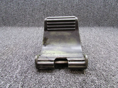 0861706-1, 0861700-18 Cessna 310D Rudder Pedal LH Outboard w Link