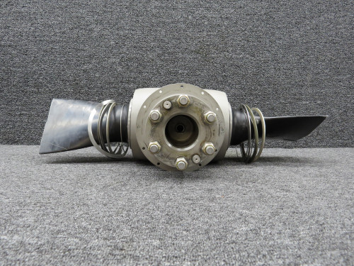 2A34C215 McCauley 2-Blade Propeller Hub No Logs (Prop Stuck, Core)