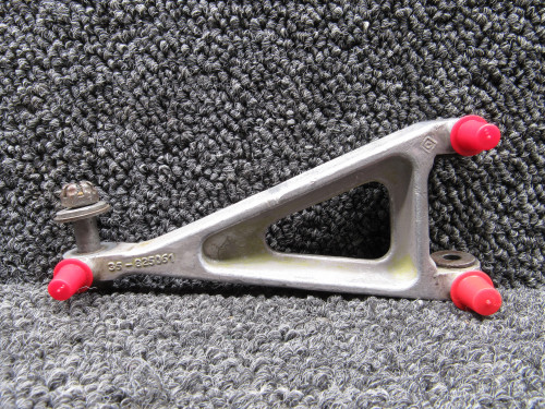 35-825060 (Cast: 35-825061) Beechcraft MLG Upper Torque Link Assembly