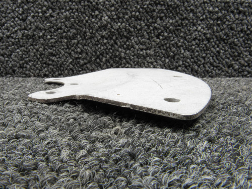 63370-004 Piper PA-28 Wheel Fairing Bracket Assembly RH